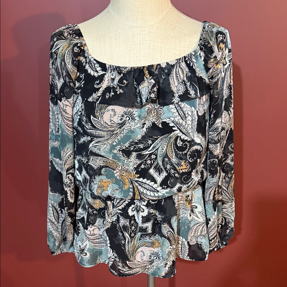 Maurices paisley Floral Print Women's Blouse Top - Black and Blues